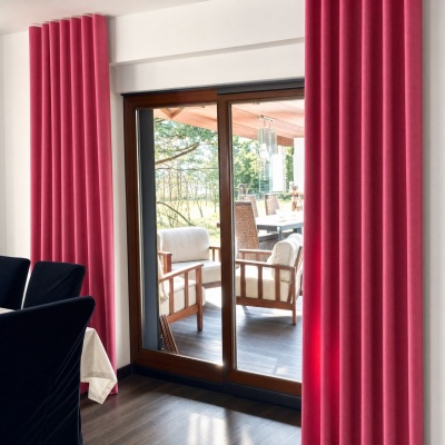 Elegant Fuchsia Velvet Curtain